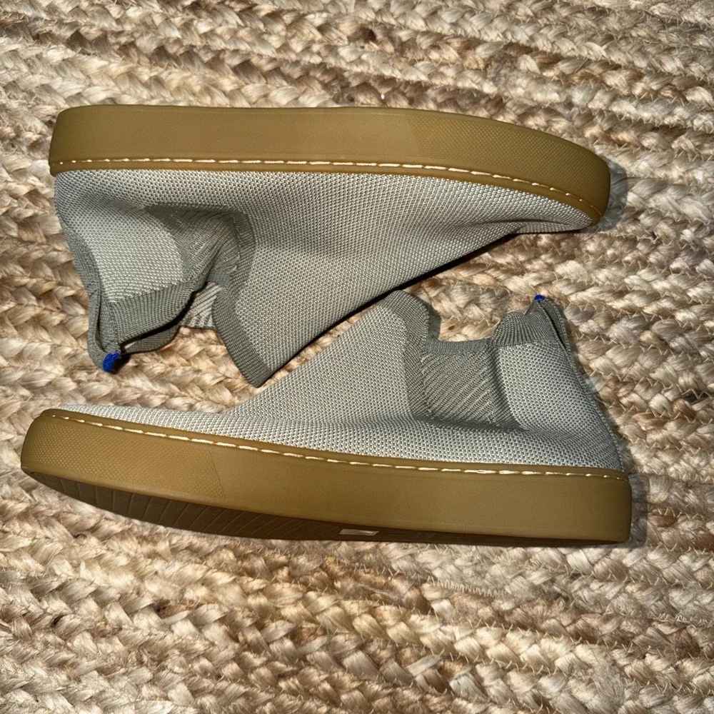 NEW Rothy's Boot Chelsea Light Tan Sage Women's Shoes Flats Slip Ons Size 7.5
